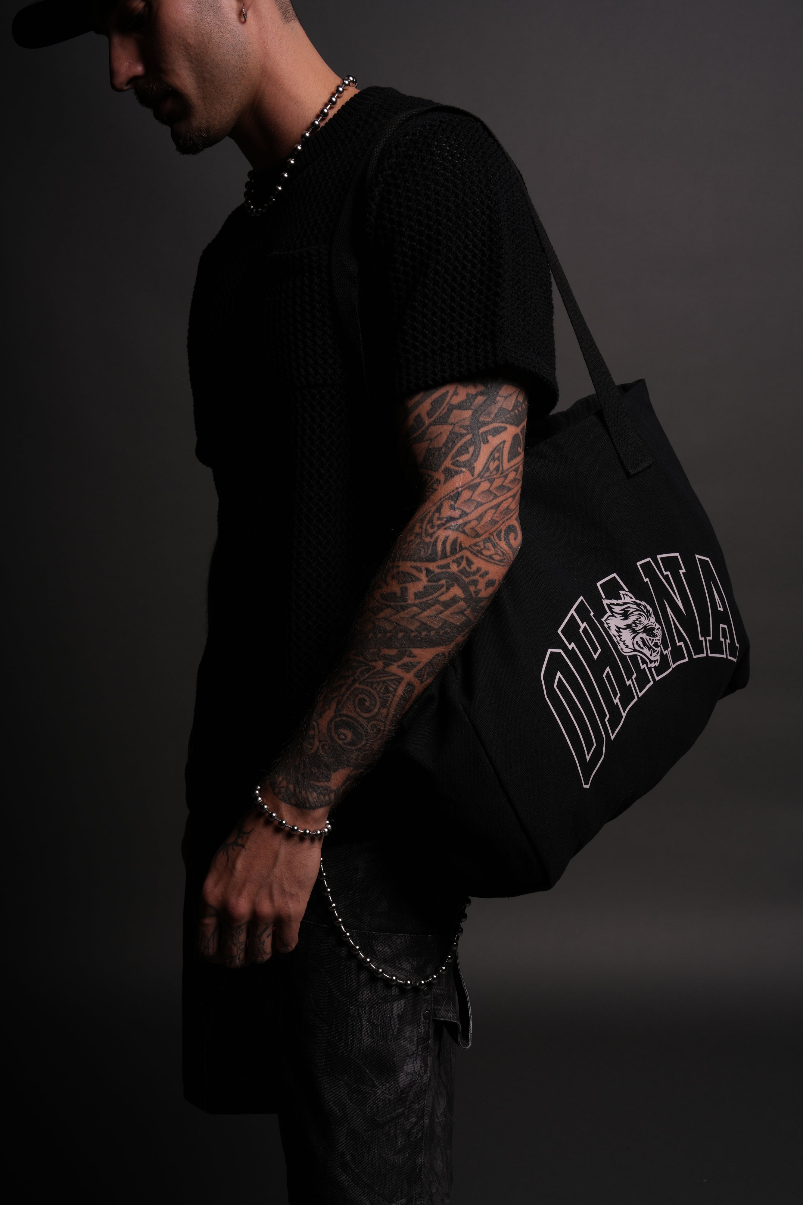 Ohana ONLYUS Canvas Tote in Black
